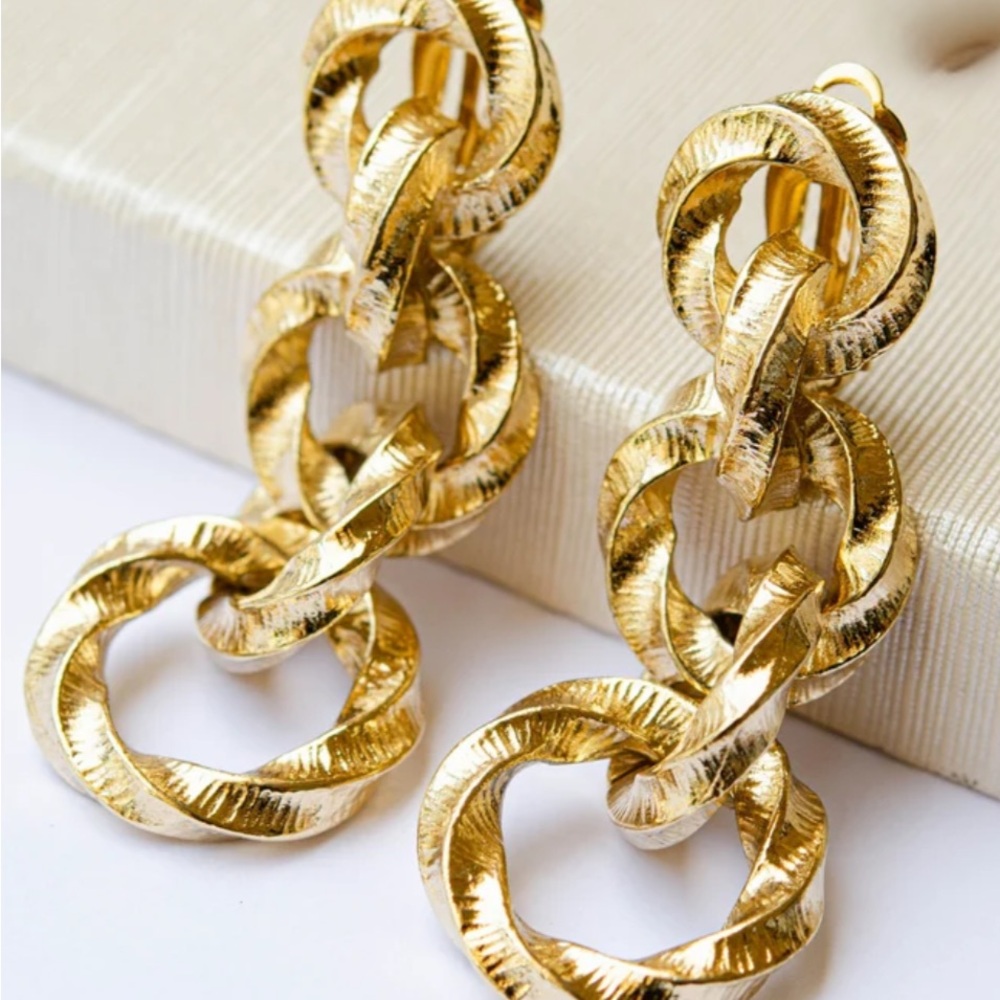 Vintage Givenchy Paris New York Gold Hoop Textured Link Clip-On Earrings